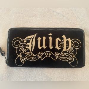 Jusicy Couture Wallet